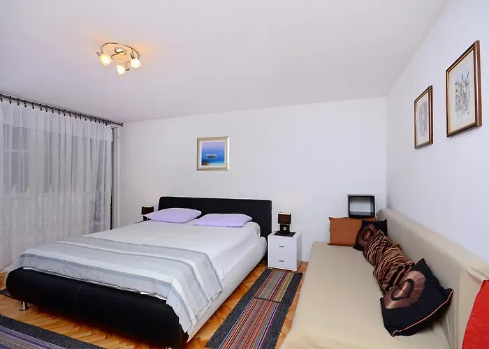 Diamar Apartamento *